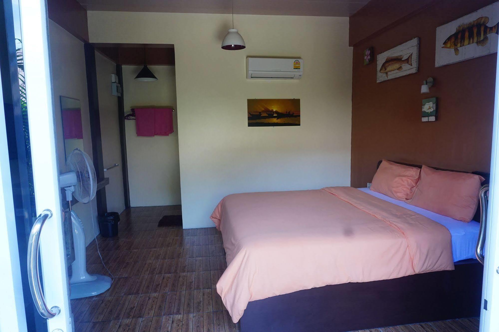 Nadapa Resort Ко Тао Екстериор снимка